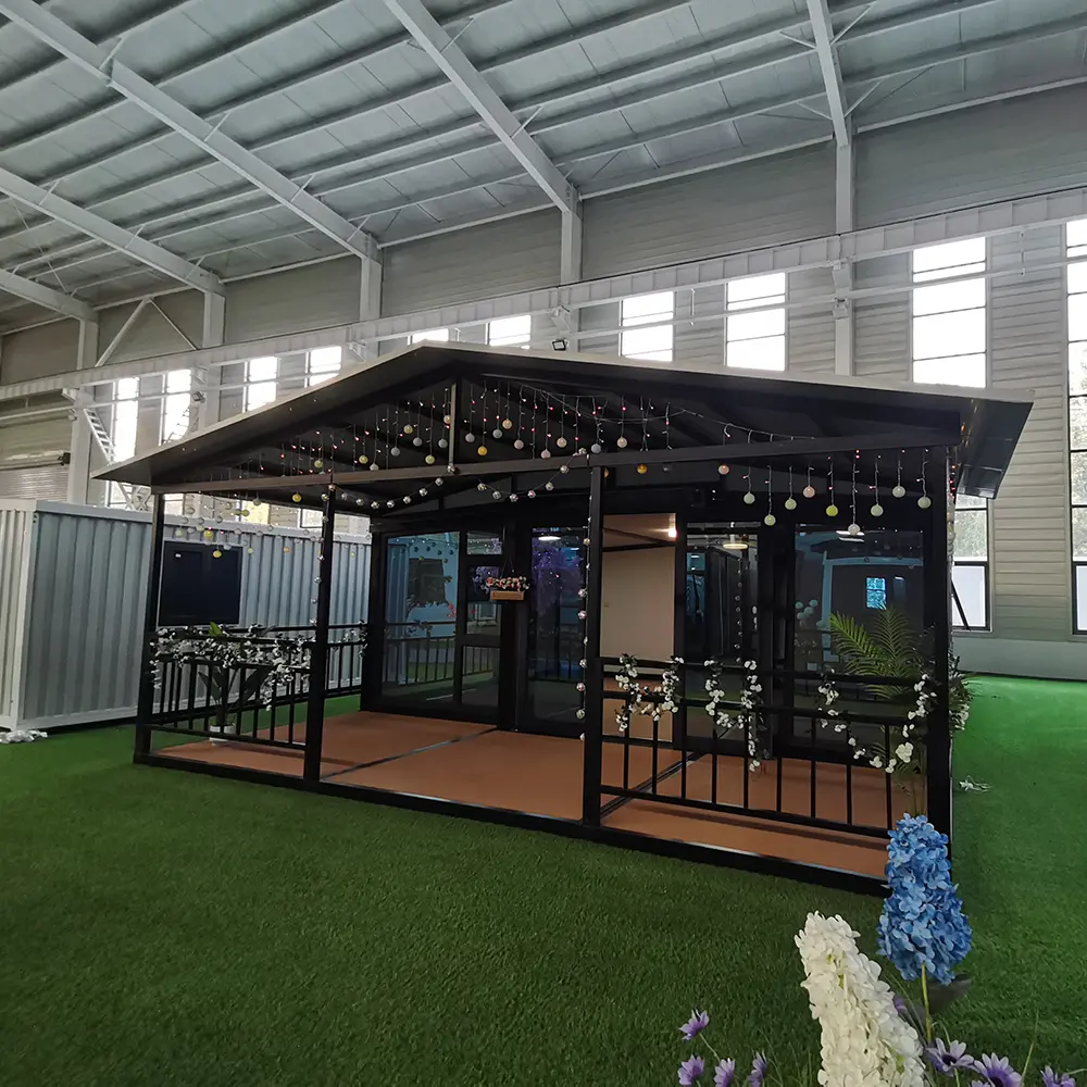 Expandable Container House with Glass Curtain Wall A Modern and Elegant Living Solution (3).jpg