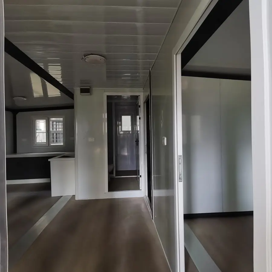 Family-Friendly Expandable Container House (13).jpg