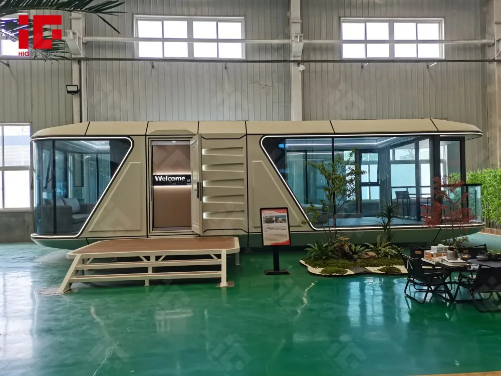 Space Capsule House2.jpg