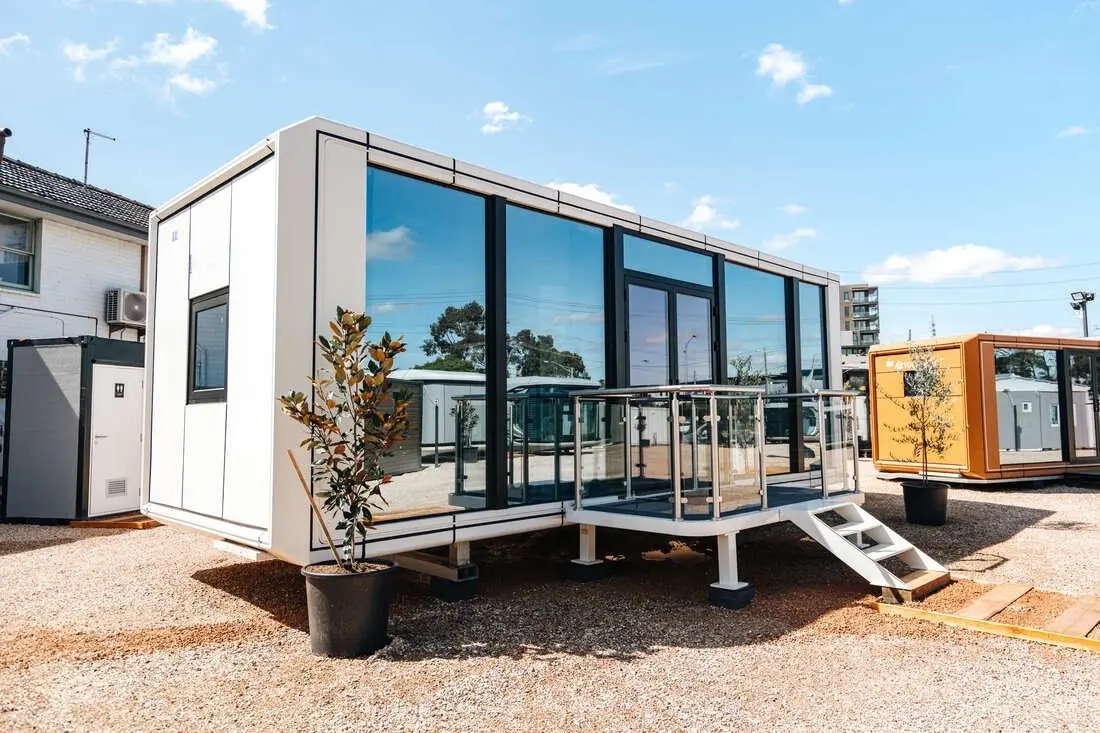 Apple Cabin House: Redefining Urban Living and Residential Choice