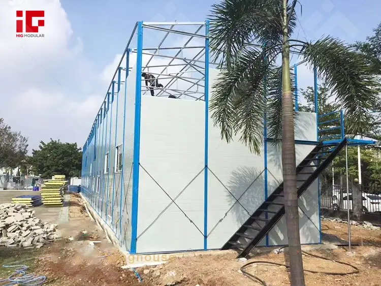 Temporary Steel fast Building Prefab Office And Workers Dormitory Modern Modular Prefab Houses (3).png