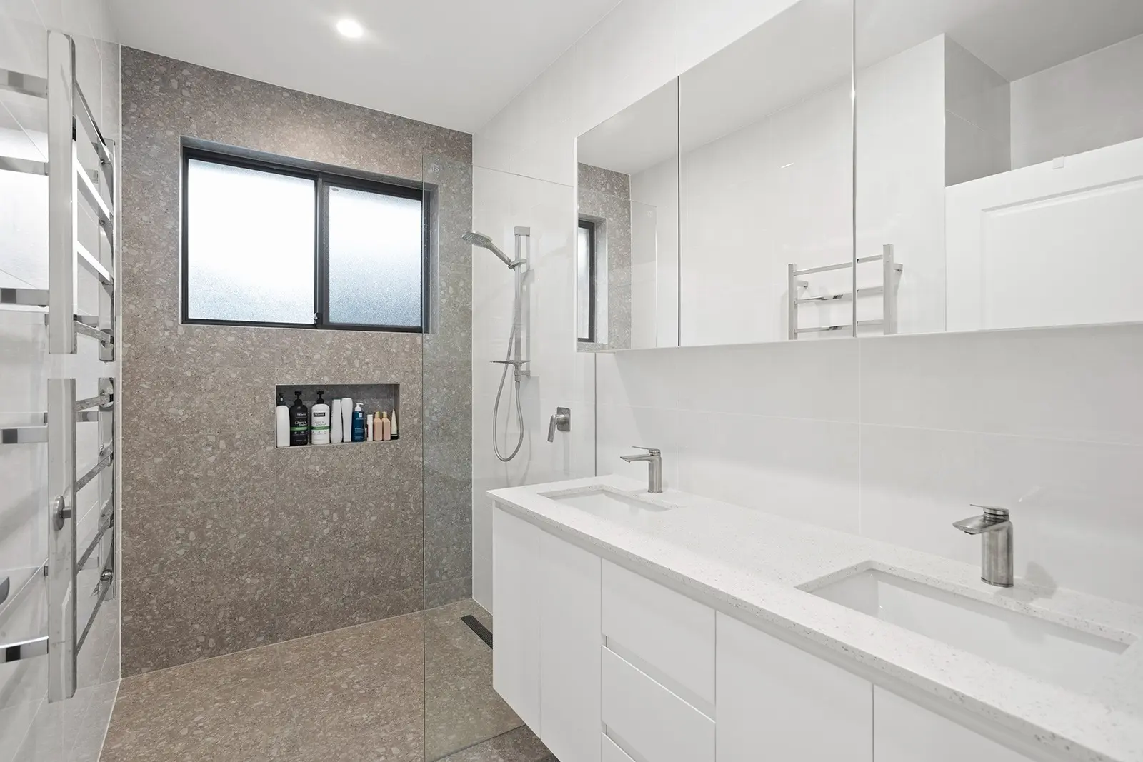 Light Steel Villa6.jpg